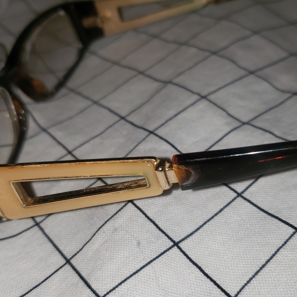 Dior Glasses 👓 - Picture 8 of 13